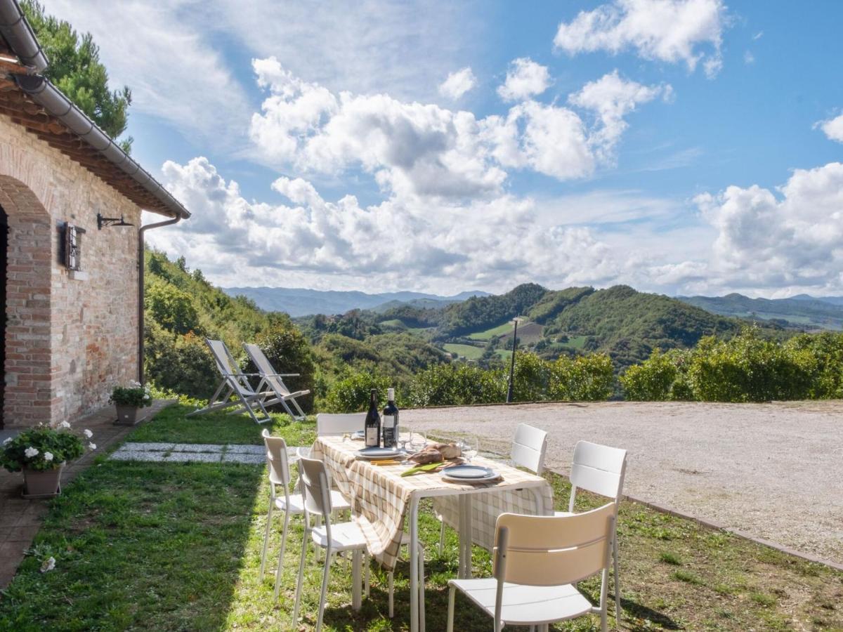 Belvilla By Oyo Borgo Tre SantʼAngelo in Vado Chambre photo